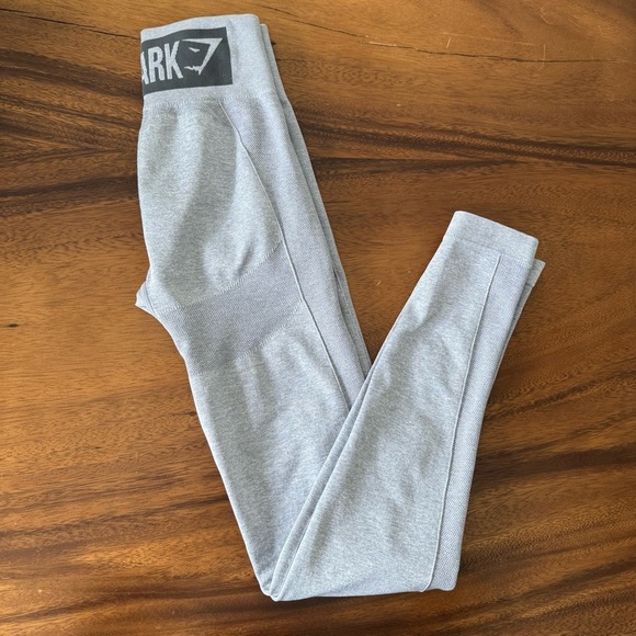 Gymshark Flex Light Gray Leggings Size XS - Picture 3 of 4